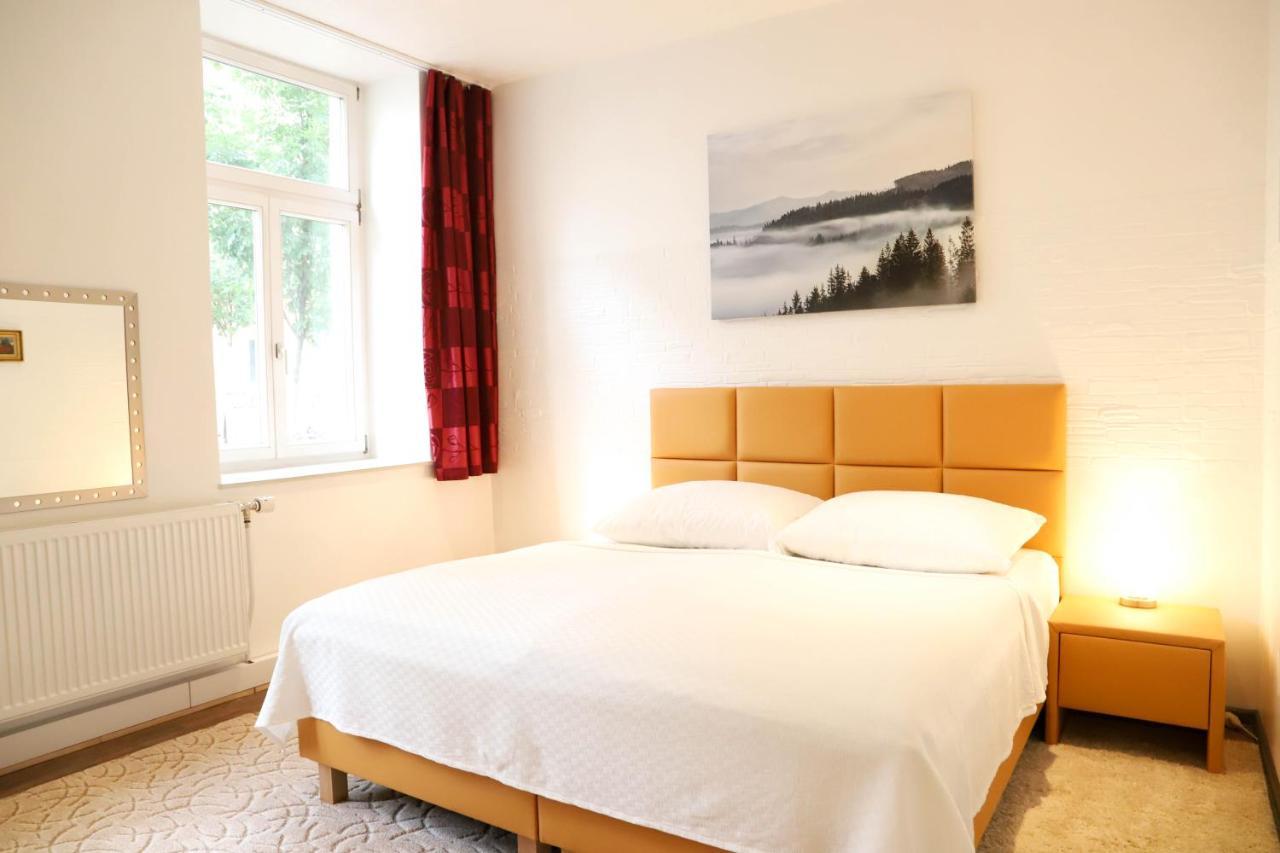 «Go West» Guest Rooms Wiedeń Zewnętrze zdjęcie